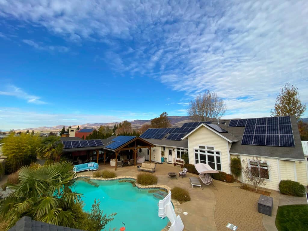 Choose a solar contractor that understands Southern Oregon like True South Solar.