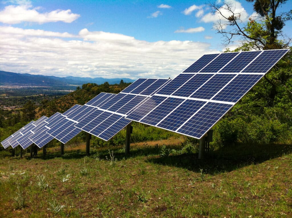A Pole-mounted solar array in Southern Oregon, installed by True South Solar.